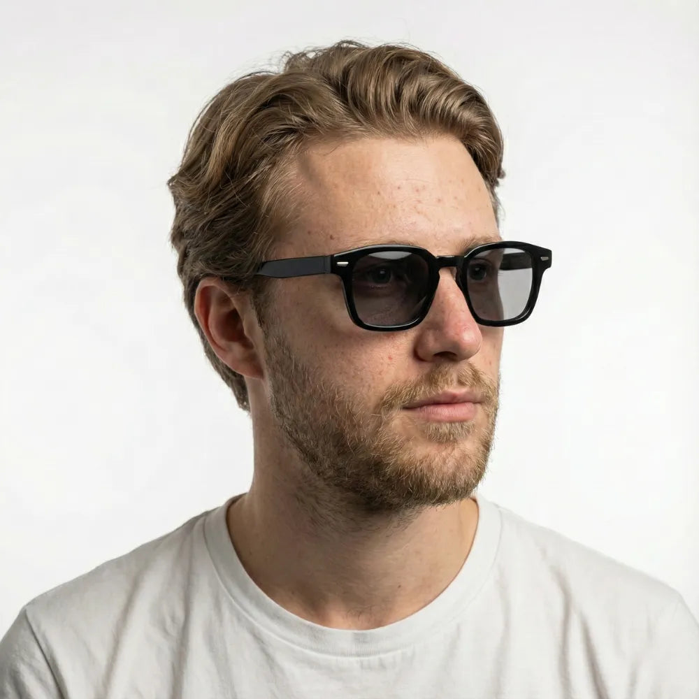 Square acetate sunglasses, model portrait — HARO Positano Fornillo