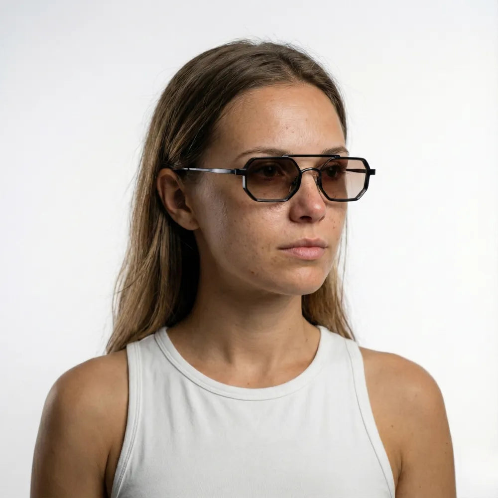 Hexagonal aviator metal sunglasses, close-up detail — HARO Sorrento Grand Tour