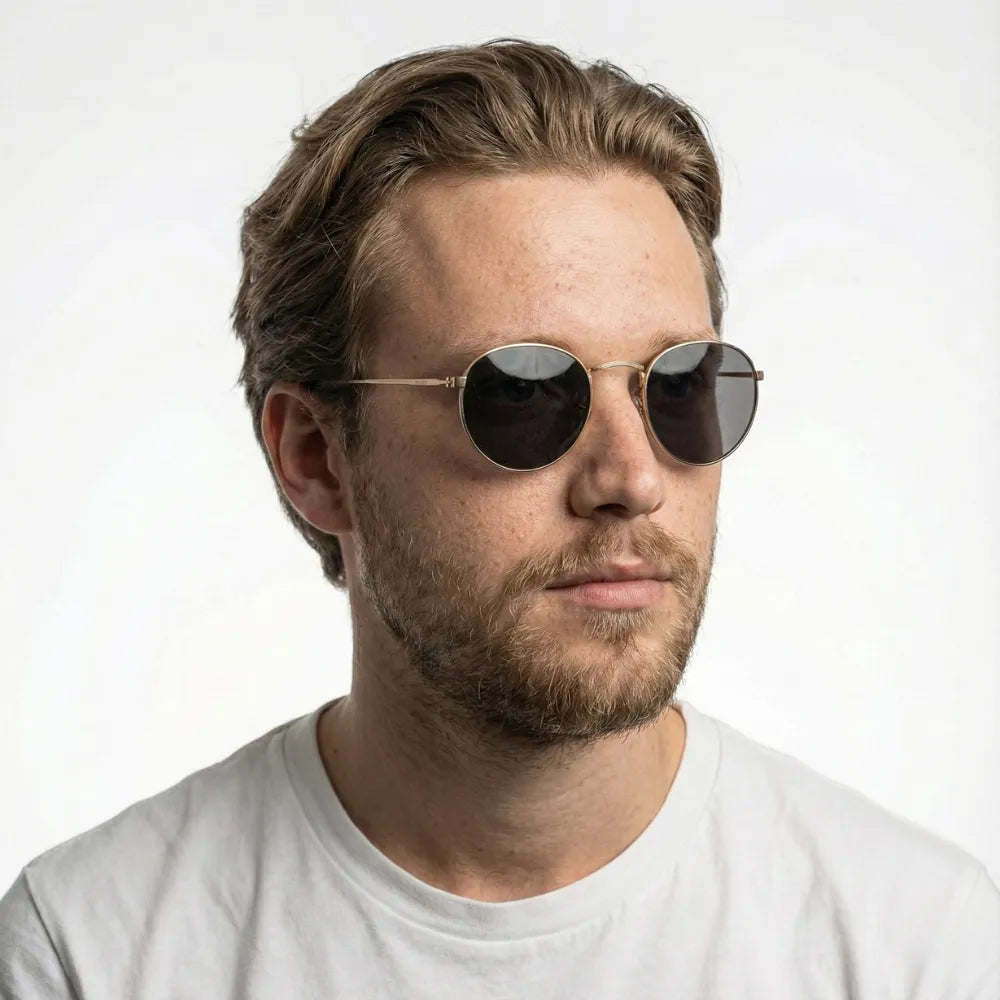 Round metal sunglasses, model portrait — HARO Portovenere 1952